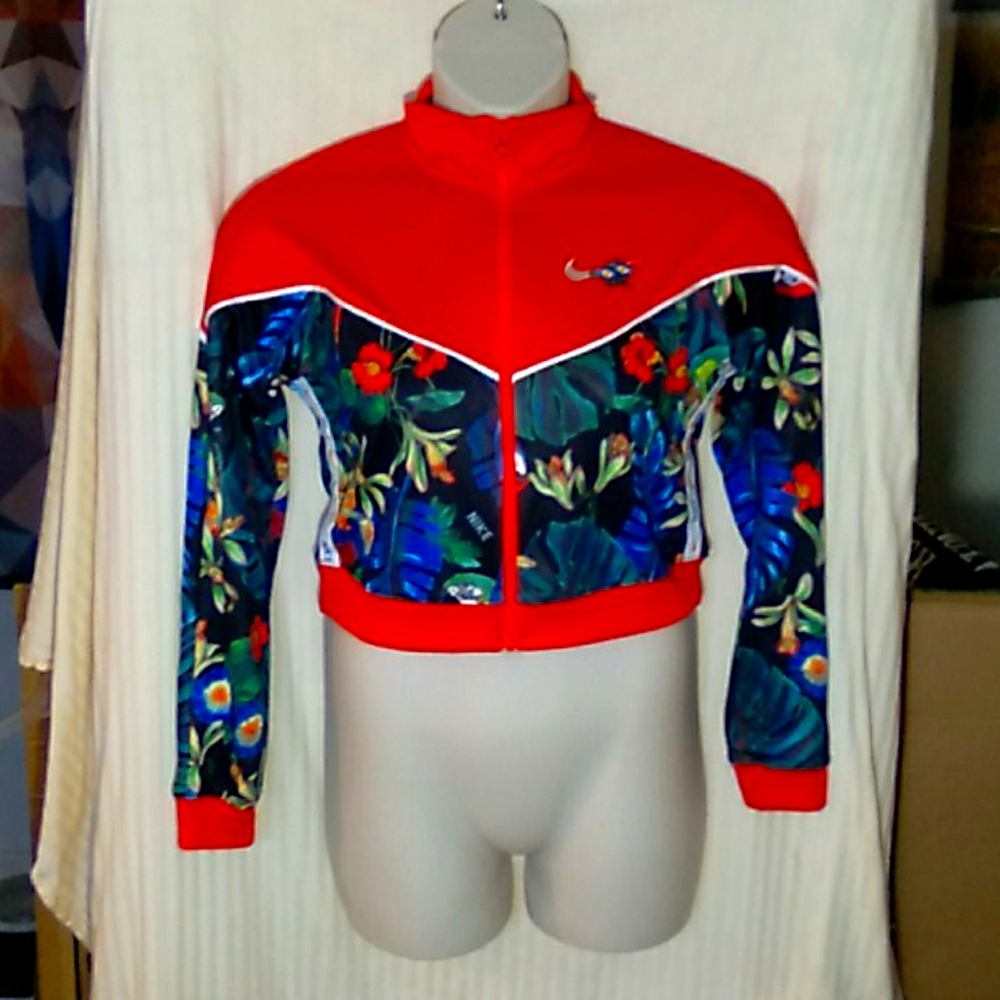 Nike zip-up hoodie